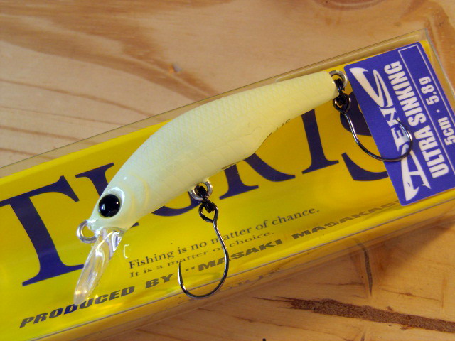 ハルシオンシステム DENS MEDIUM DEEP70F(デンスMD70F