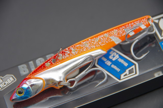 ジャッカル ビッグバッカー107鰤カスタム 107mm/43g (BIGBACKER
