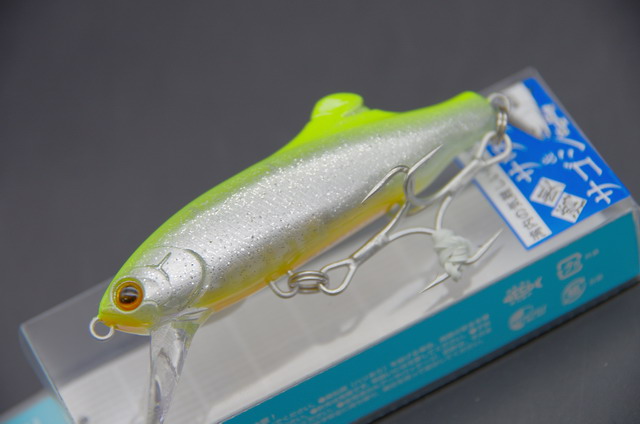 レア品ウッドルアー タックルハウス スプラッシャーウッドアゴ付き