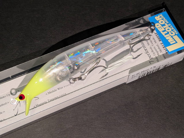 タックルハウス（TACKLE HOUSE） M-088 リミテッドカラー 88mm/6.3g