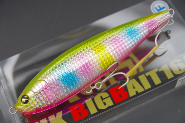 マルジン UKビッグベイト160F 160mm/65g （marujin UKBB160